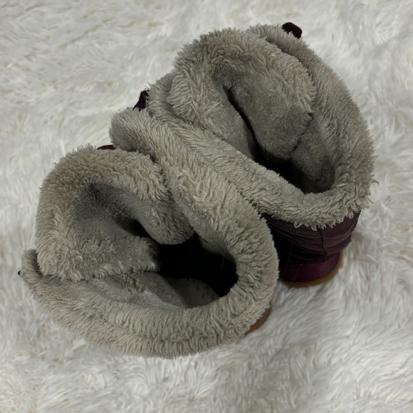 Columbia Minx Mid Cordovan Boots Omni Heat Youth Purple Size 2 - Picture 5 of 9